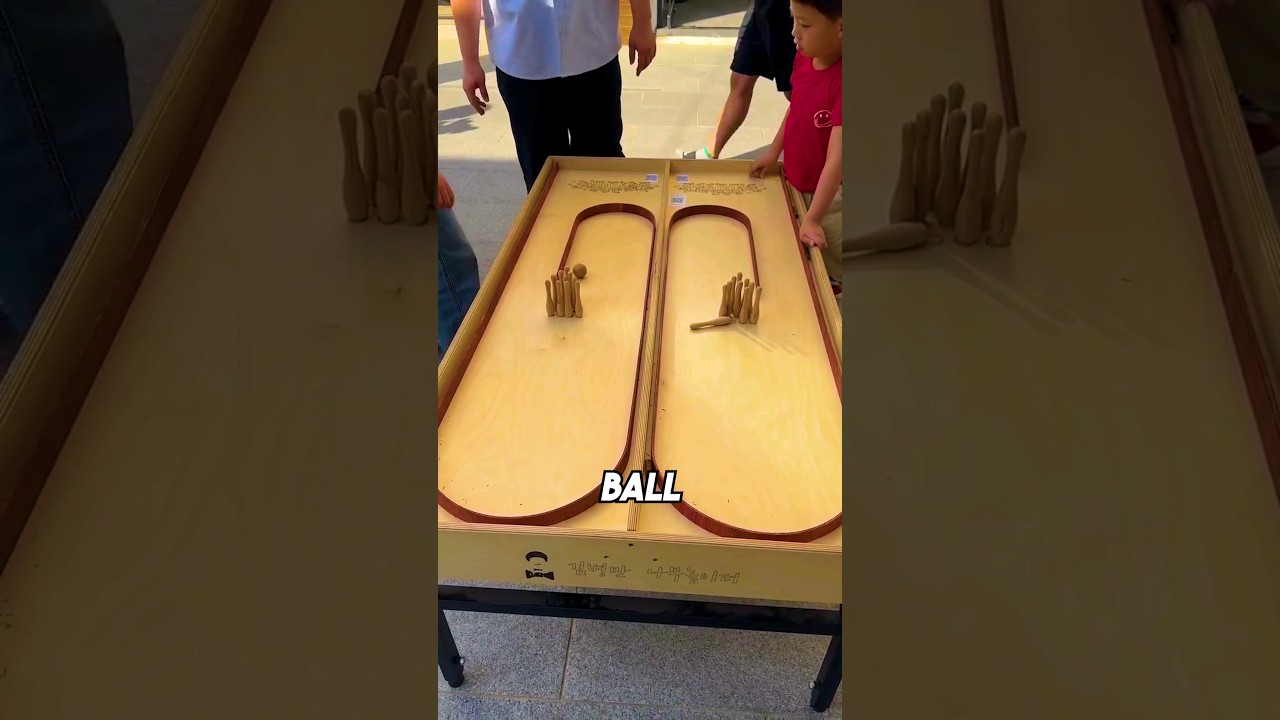 Miniature Bowling Game 🎳
