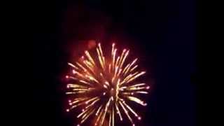 preview picture of video 'Memorial Day Fireworks (2013)'