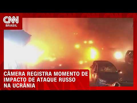 Câmera captura momento de impacto de ataque russo na Ucrânia | CNN BRASIL