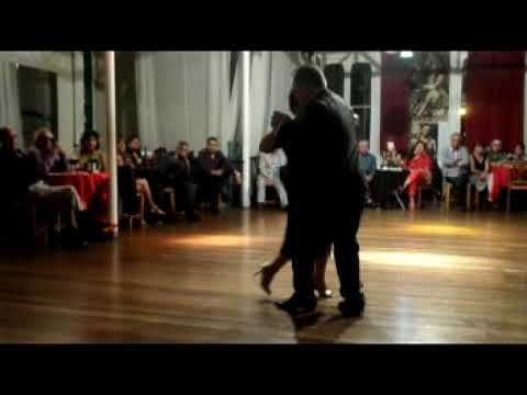 Milonga del Puerto Presentacion Ana Carvajal y Victor Cavieres.  Vals.