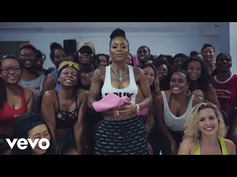 Tina (Hoodcelebrityy) - HoodCelebrityy X Brukwine "Bum Pon It" in NYC