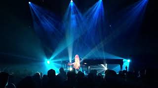 Tori Amos - Rhyman Auditorium, Nashville TN - Cloud Riders/Cornflake Girl