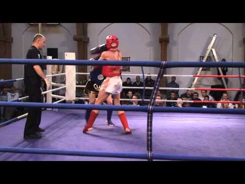 14 Oliver Simonsen vs Omar Agar -60kg DM Muay Thai 05-02-2011.avi