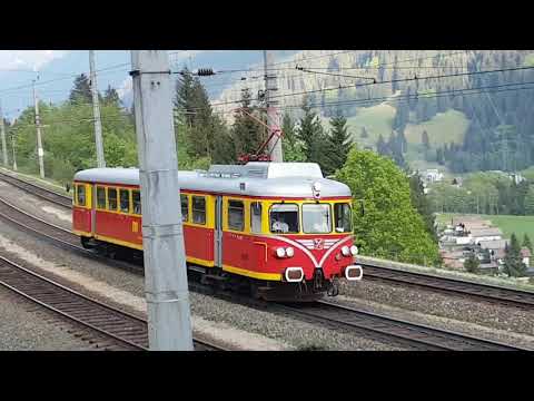 1020 042-6 und ein paar andere Züge in Wald am Arlberg