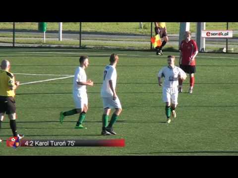 PIŁKA NOŻNA: Osiem bramek w tym dwa "samobóje". Sanovia Lesko pokonuje Gawoinstal Izdebki 6:2