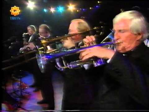 Chris Barber - Just A Closer Walk With Thee