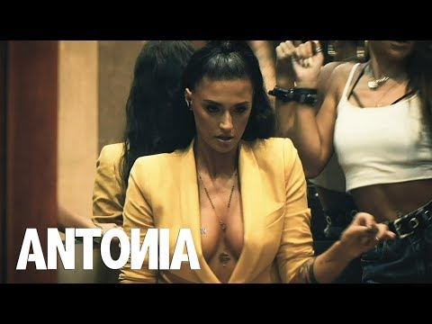 Antonia – Hotel lounge takeover intercontinental Video