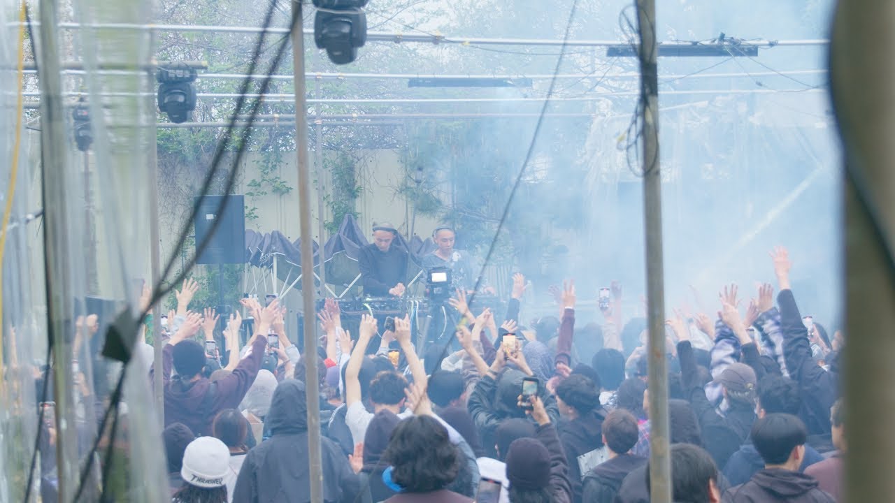 Minna-no-Kimochi - Live @Narita Airport, T1, Runway B