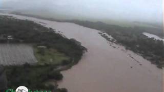 preview picture of video 'Video con tomas aéreas de las inundaciones en choluteca hoy 18 Oct 2011'