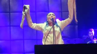 Loredana Bertè LIBERTE' 17.11.18 live Montecatini