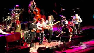 Levon Helm and Steve Earle - Sweet Virginia