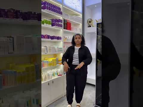 NIFFER RAISI SAMUYA 😃 HAKUTOKUWA NA NYWINYWI #trending #short @mamasamia