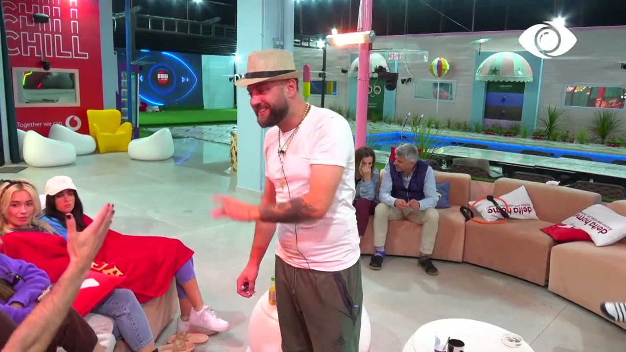 Luizi bisedon me Kristin: Të dua fort!