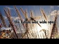 Tom Petty - Into The Great Wide Open [Lyrics]