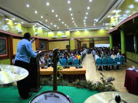 Pdt. Esra Alfred Soru : APA MAKSUDNYA "ROH JAHAT YANG DARI ALLAH" DALAM 1 SAM 18:10?