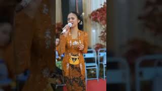 Download lagu Nyinden Modern Dulu mp3 Download lagu Nyinden Modern Dulu mp3