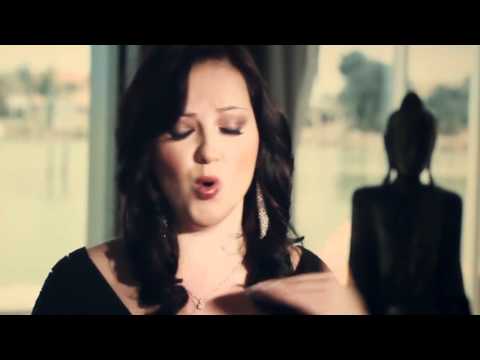 Dim Chris Feat Amanda Wilson   Sometimes www teledyski info