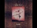 Cocteau Twins - 'Feathers Oar-Blades'  (1982).wmv