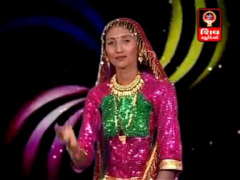 કચ્છ માં કાશી મઢ માં મથુરા - આવ્યા આસો ના ઉજળા નોરતા - Ashapura Maa Garba Songs -