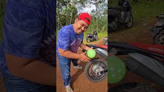 Download lagu papa adit tiup balon pake kenalpot motor #trendingshorts mp3