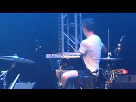 Architecture In Helsinki - Wishbone (Live at Mosaic Music Festival Singapore 2012)