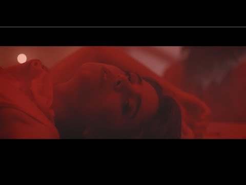 Video thumbnail for Little Queen