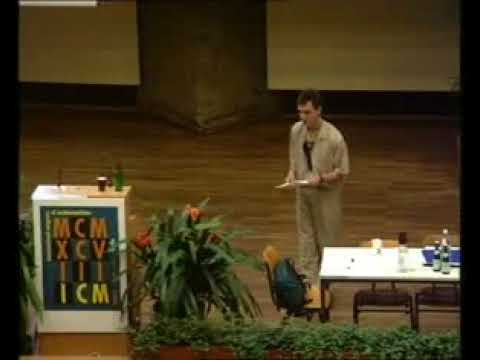 Homotopy Theory of Algebraic Varieties   Algebraic Cycles and Motives