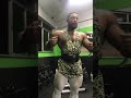 Muscle adoration bilionere