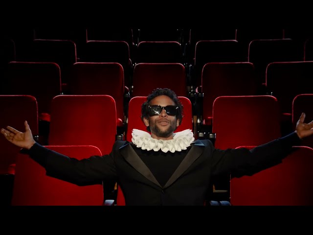 Hamlet starring Hiran Abeysekera - National Theatre Trailer