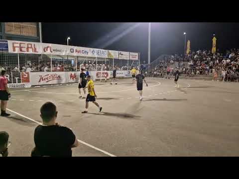 Mladi Luka Đolo sjajno brani