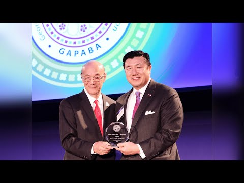 BJay Pak receives the Judge Alvin T. Wong Pioneer Award, GAPABA's Highest Honor | 2021 GAPABA Gala