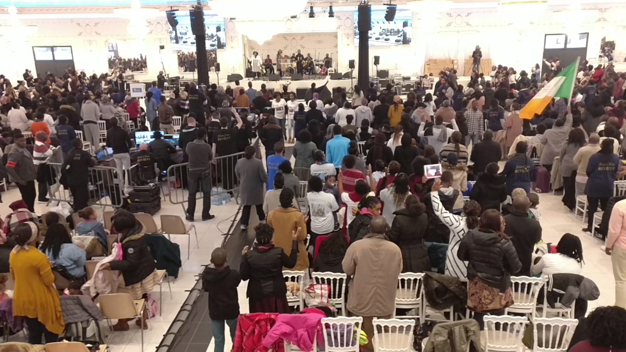 Thumbnail of video: Instant de louange 1 - SARCELLES