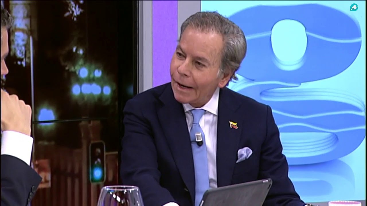 'Chávez saqueó mi propiedad  metiendo a más de 100 niños en mi alberca'
