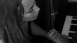 Mara Simpson - Baby You're The One - Live At Tims House