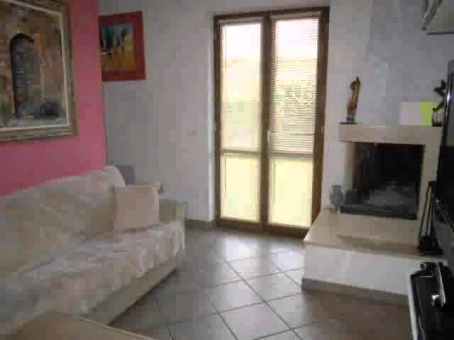 MARINA DI MASSA AD 1500 MT DAL MARE - VILLETTA A SCHIERA D''ANGOLO CON GIARDINO PRIVATO