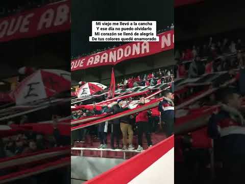 "UN DÍA ME DIJO MI VIEJA “A DONDE VAS HIJO TAN APURADO?” Tema nuevo #Independiente 2022" Barra: La Barra del Rojo &bull; Club: Independiente &bull; País: Argentina