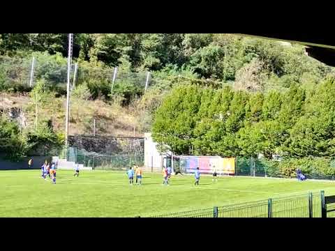 Il calcio di rigore trasformato da Bosonin in P.D.H.A.E.-Grand Paradis Under 17