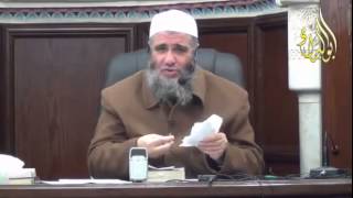 أستدل بعض الشيوخ من حديث الجمعة من جاء بعد صعود الامام المنبر لإن الملائكة تجلس تستمع الذكر image