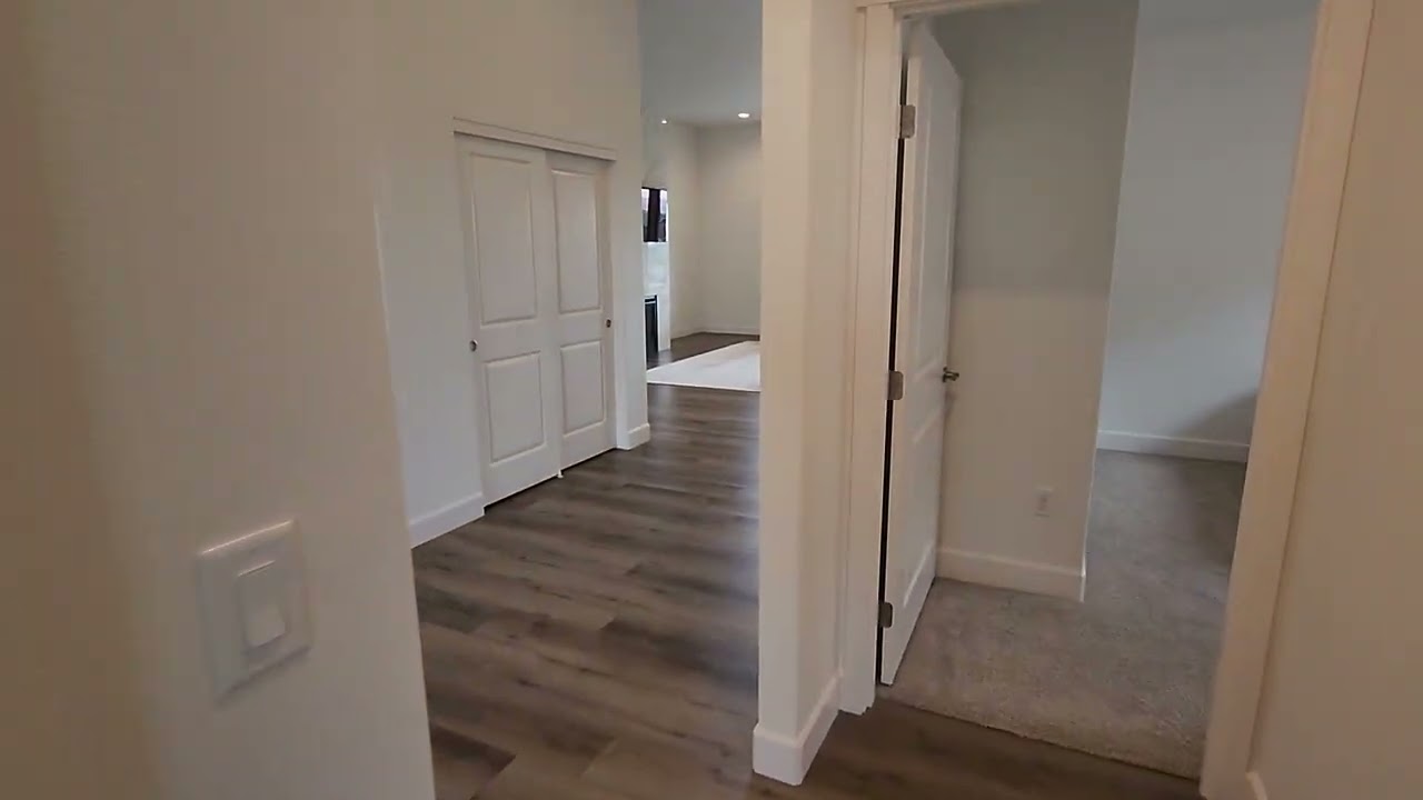 Video Tour Thumbnail