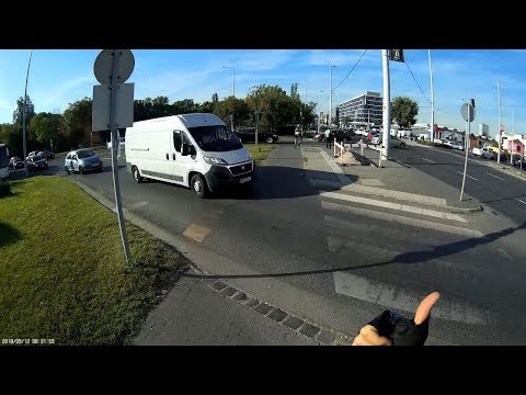 Ilyen rendes vagyok - That's how nice I am