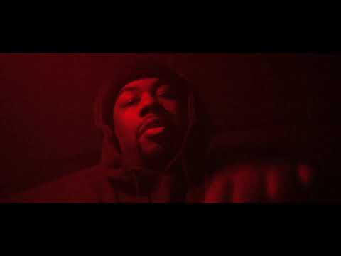 Stresmatic X Naza Santana - IM ON