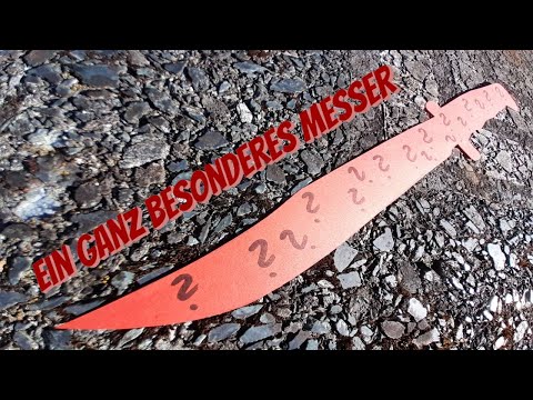 "Schon wieder ein neues Messer?" "Ja, aber was ganz Besonderes!"