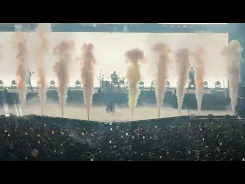 Bad Omens - Intro & Specter 🔥 LIVE in Germany (Oberhausen 2025 | 4K)