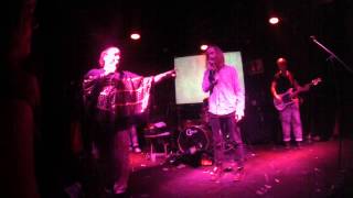 Har Mar Superstar and MacCauley Culkin duet Forever my Love