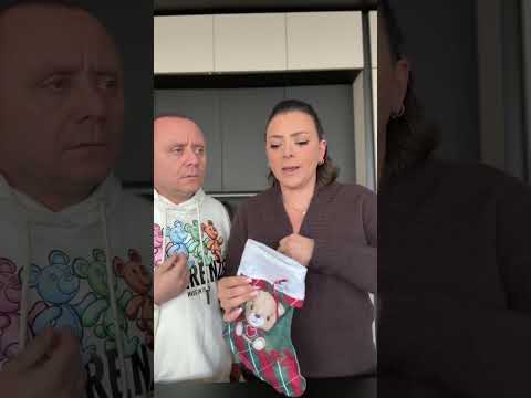 To love means to share...but with whom? #arteteca #duoarteteca #enzoemonica #chocolate #sharing