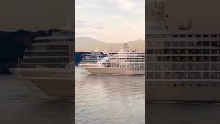 Le Silver Shadow glisse dans le fjord de Saguenay #cruise #cruiseship #maritime #silversea