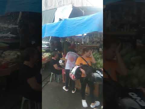 SUBRA NAMAN NITO KA DAMI MGA IBANG IBA GULAY FRUITS ANG DISPLAY DITO GUYS#