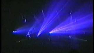 Nine Inch Nails - Please, Live @ Vienna, 20-11-1999