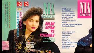 Download lagu Nia Daniaty - Bulan Depan Ke Penghulu   Composer - Jhon Dayat/Iskandar (1991) mp3