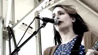 Speedy Ortiz perform "No Below" + "American Horror" live at Waterloo Records SXSW 2014